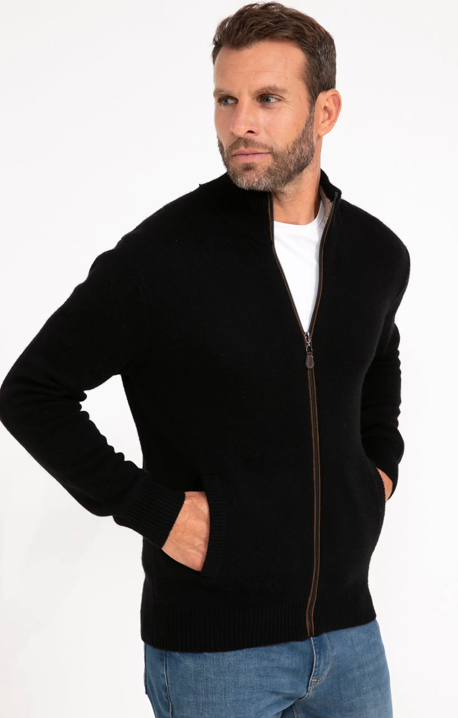 Armand Thiery Gilet uni en laine - Noir Outlet