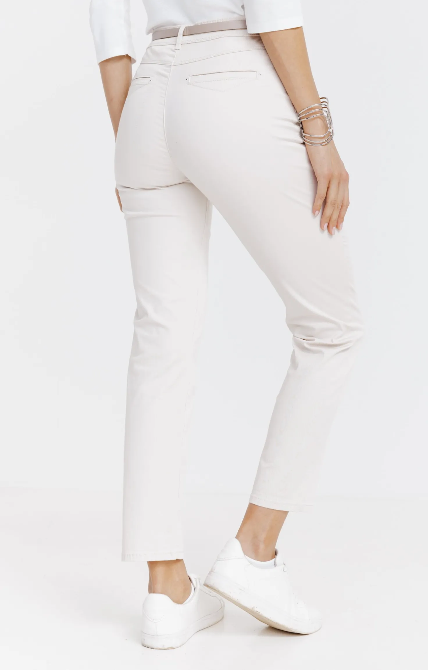 Armand Thiery Pantalon 7/8 forme chino avec ceinture - Beige Best Sale